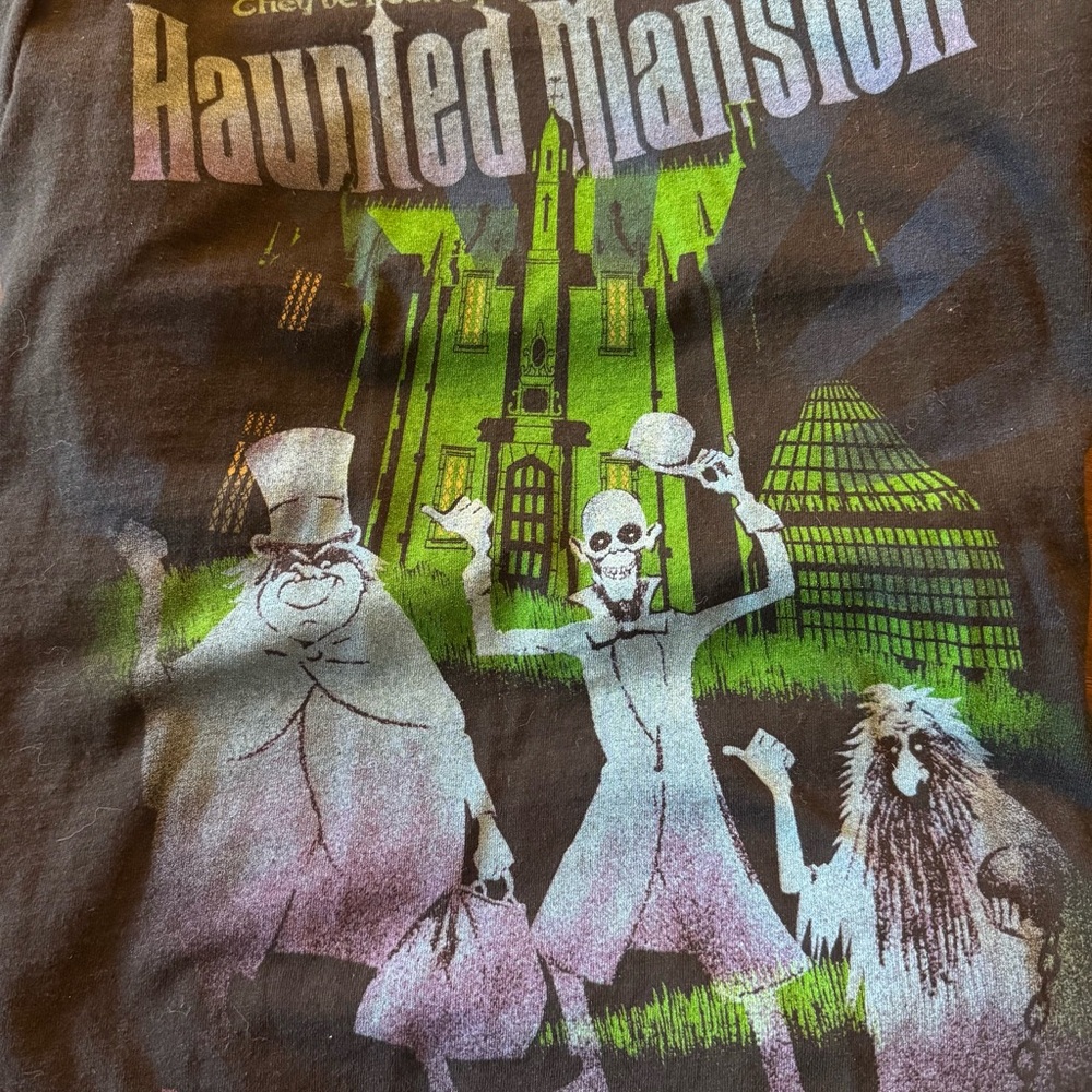 Vintage Disney Haunted Mansion T-Shirt - Liberty Square Hitchhiking Ghosts L